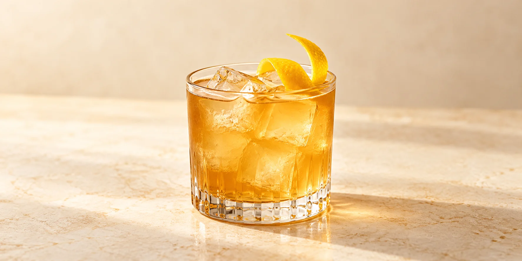 Snow Shan Green and Honey Whiskey Sour