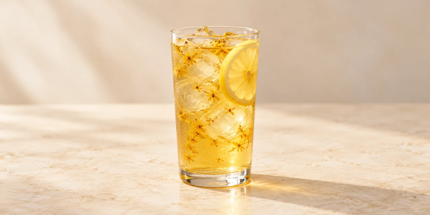 Cold-Brew Huoshan Yellow Tea with Osmanthus