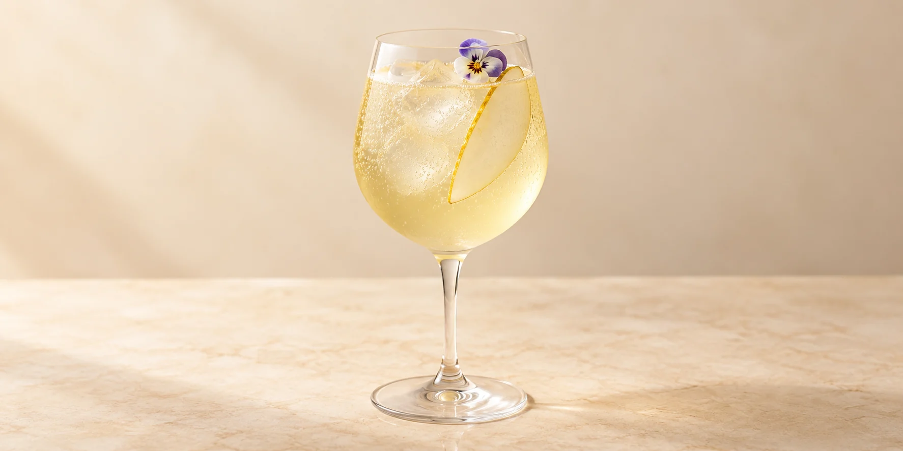 Junshan Sake Spritz