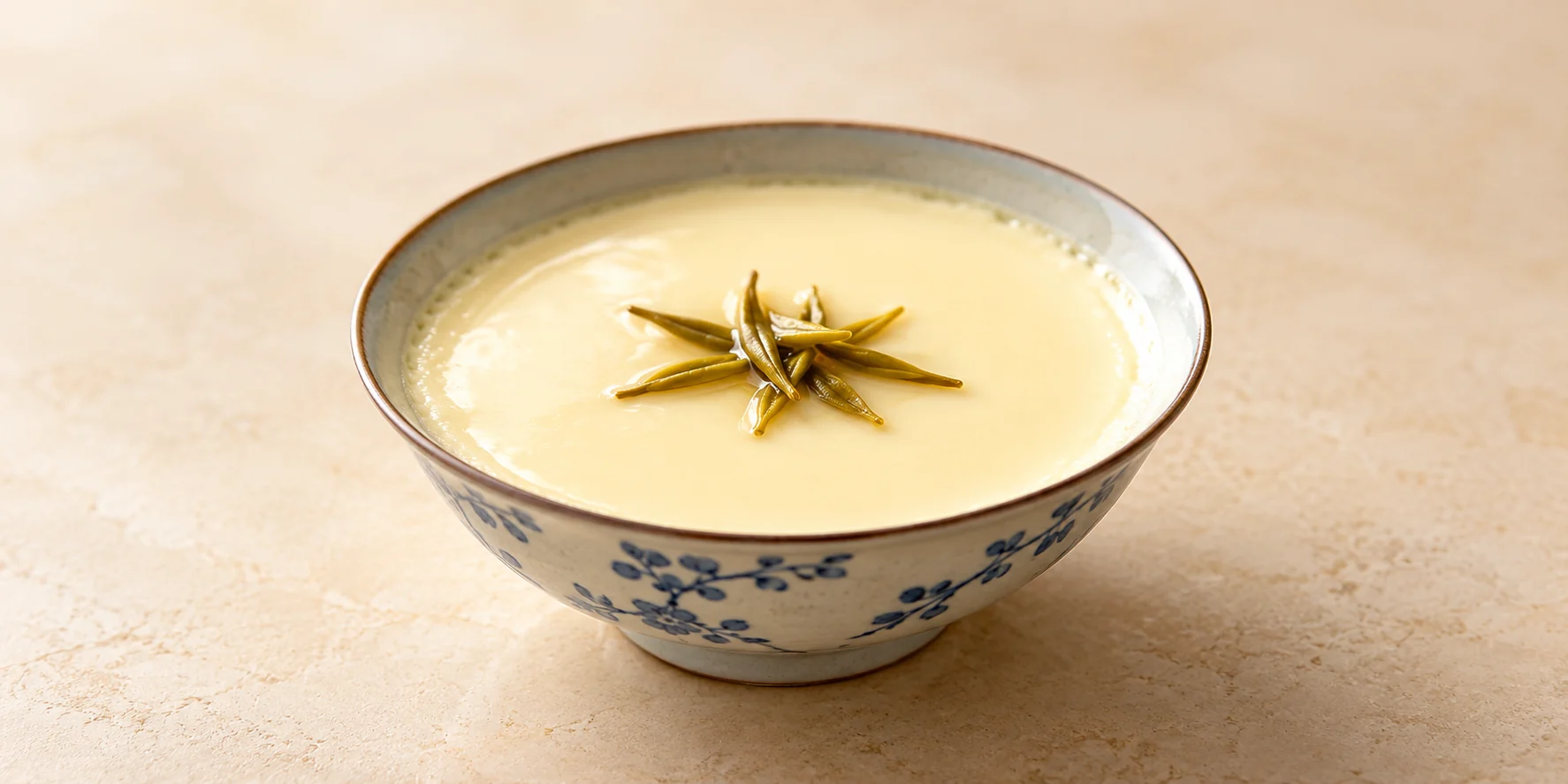 Junshan Yinzhen Steamed Milk Pudding (Shuang Pi Nai)