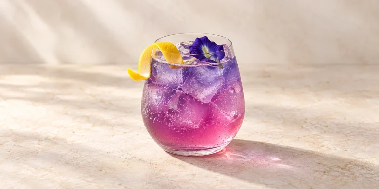 Color-Changing Butterfly Pea Gin Cocktail